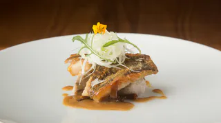 【ムニュ セゾン】おもてなしの一皿、前菜2品、お魚、お肉など全7品