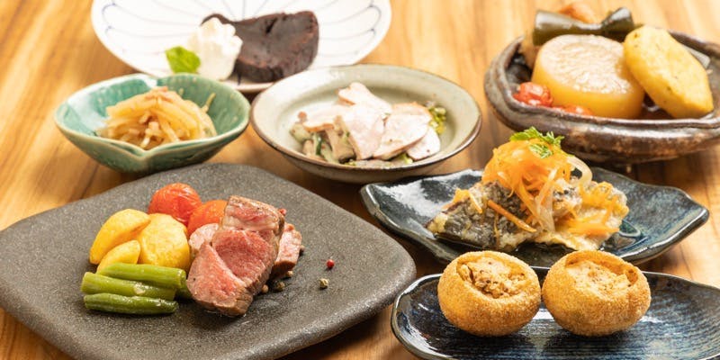 特別プランコース【乾杯ドリンク付き】全8品