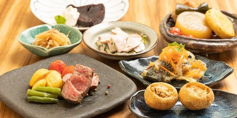 特別プランコース【乾杯ドリンク付き】全8品