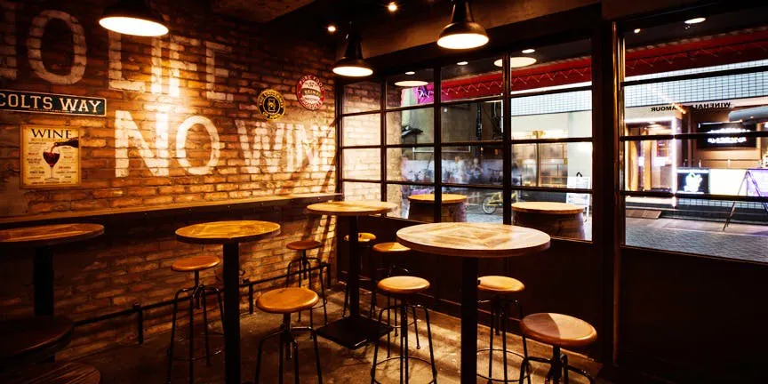 WINEHALL GLAMOUR 赤坂
