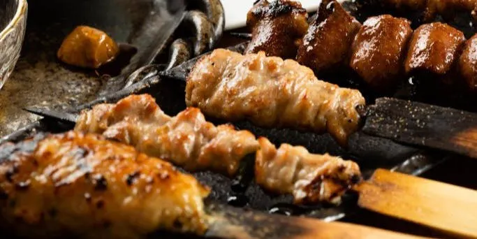 【包间保证】C套餐（含自家制鸡肉丸在内的5种烤物，收尾为招牌鸡汤等共5道菜）