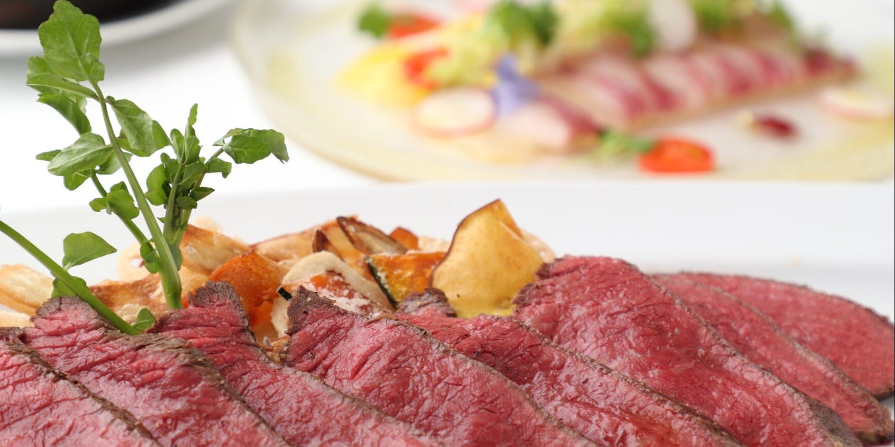 烤牛肉和挪威三文鱼意式生腌薄片等　DON CONA course　共7道菜