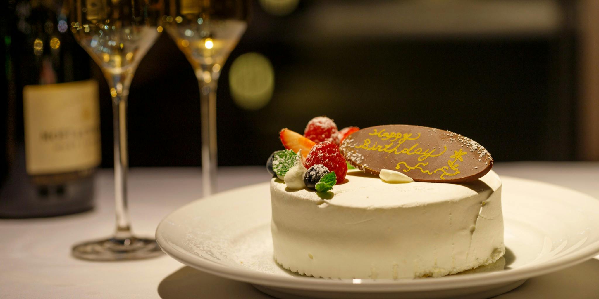 【纪念日×会餐】附留言甜品送上祝福 Anniversary course 全6道菜