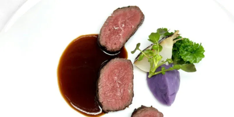 Dinner 【Degustation~主廚特選~】推薦於慶祝、紀念日享用的全8道菜套餐