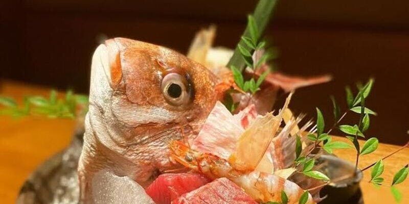 [Goku Course] Sashimi, meat dishes, fish shabu-shabu hot pot dishes, and our specialty sea bream rice.
