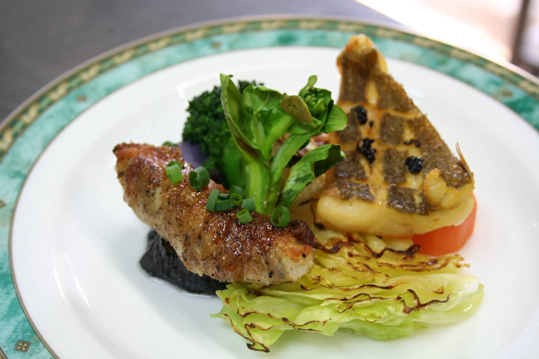 Menu Minceur ムニューマンスール 季節野菜を中心にお肉、お魚を組み込んだコース