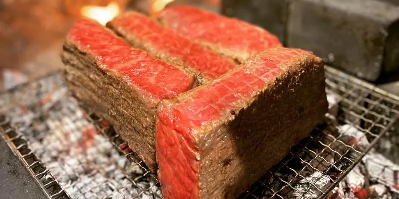 "Sea Urchin Toast & Selected Black Wagyu Beef and more, All 11 Dishes" - Wood-fire Cooking Special Course