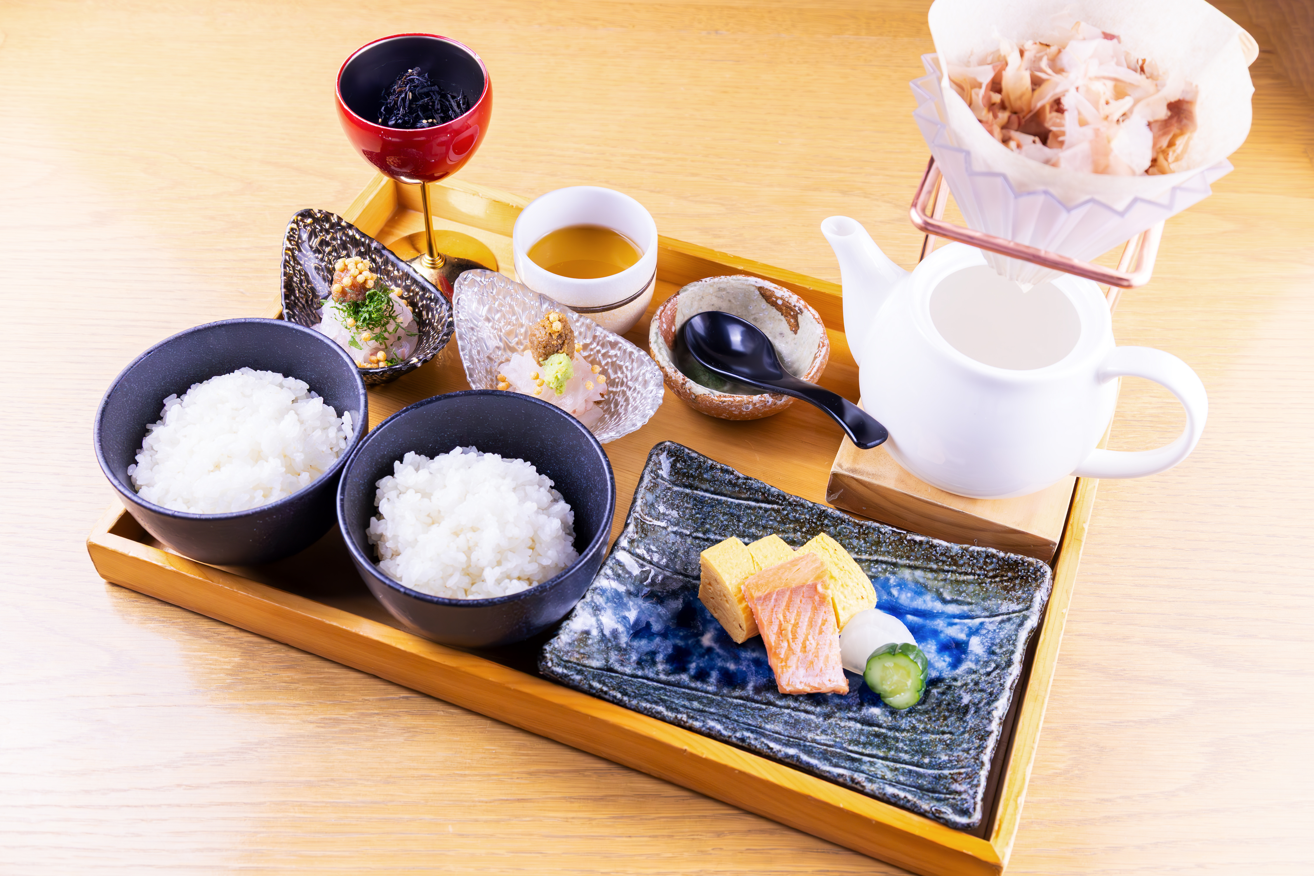 【★予約限定プラン★鯛茶漬け定食＋特製デザート】7種をブレンドした厳選出汁を目の前でドリップ