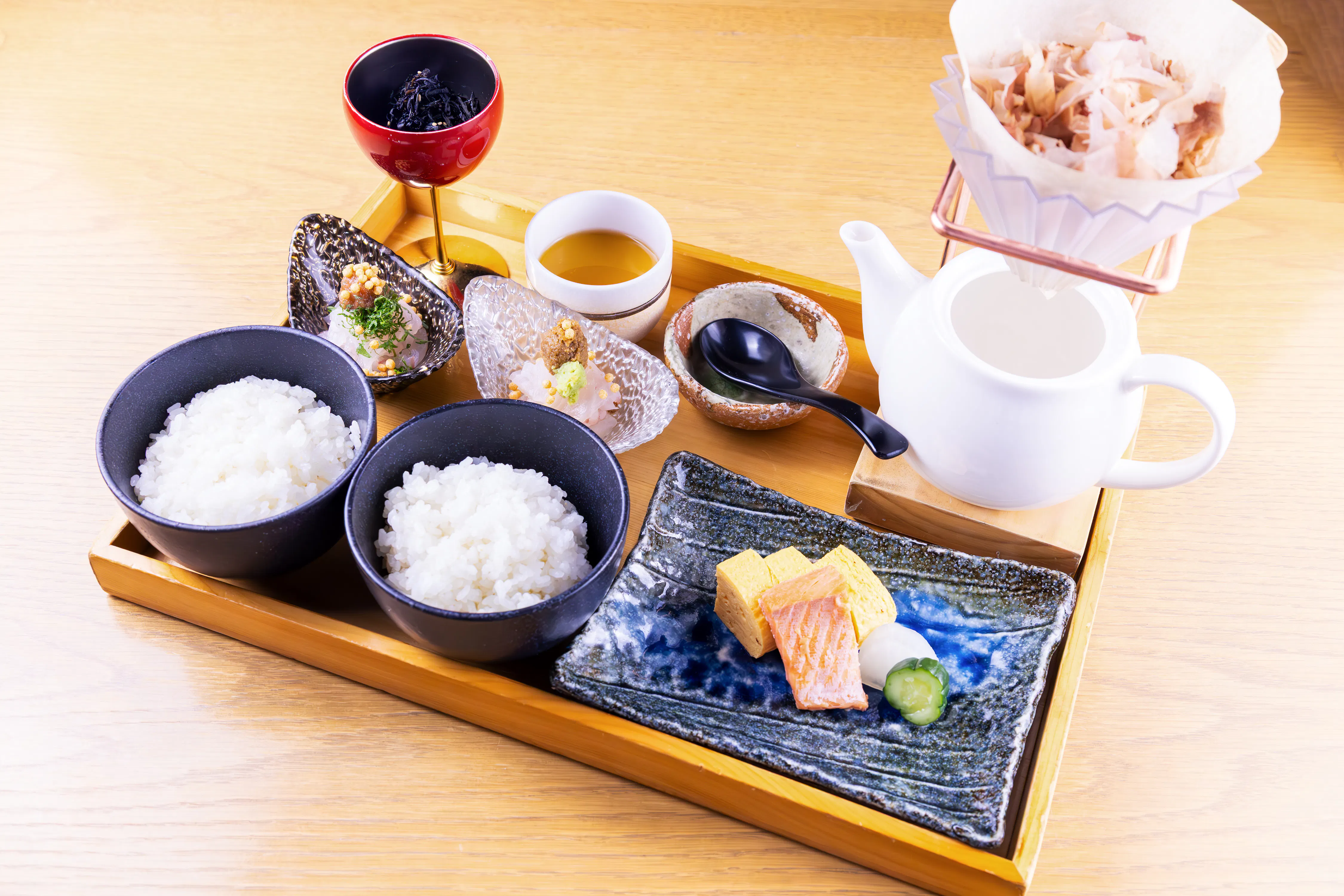 【★予約限定プラン★鯛茶漬け定食＋特製デザート】7種をブレンドした厳選出汁を目の前でドリップ