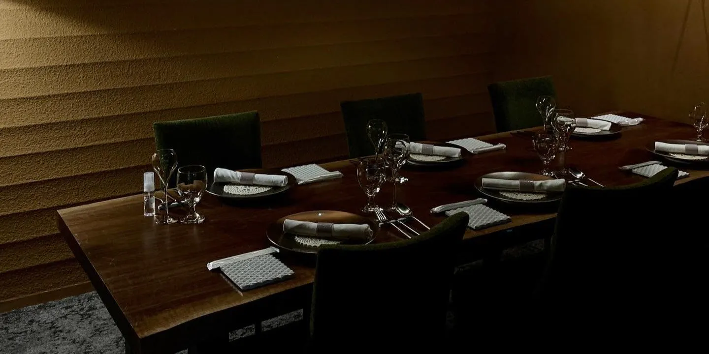 【個室確約】【X’masDinner×高級ワイン飲み放題】聖夜の特別フルコース。今年一年のご褒美を、大切な方に贈る美食のクリスマスディナー（全10品）