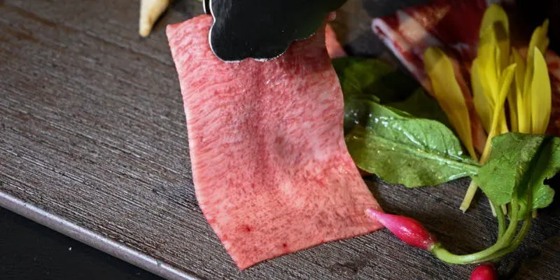 [Fují] Special "Yamashina Bowl" and Beef Tongue Shabu-Shabu, Total of 9 Dishes