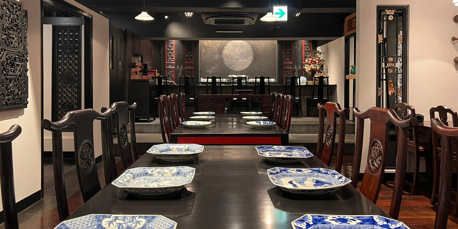 Chinese restaurant TORAMANGEN  MINAMIAOYAMA TOKYO