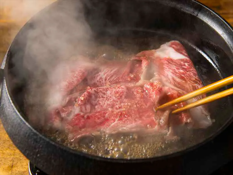 【可選半包廂・無服務費】當季食材<松茸>&黑毛和牛壽喜燒