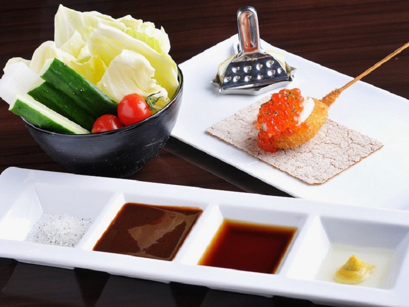 Omakase 15 Skewers: 15 skewers of kushiage, vegetable set, ochazuke, dessert