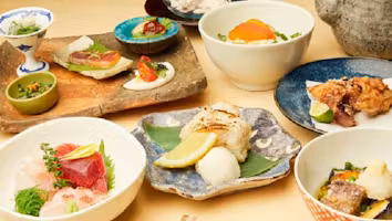 Luxurious Omakase Course: Sashimi, Grilled Dishes, Meal, etc. - 8 Items in Total