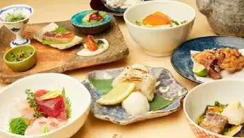 Luxurious Omakase Course: Sashimi, Grilled Dishes, Meal, etc. - 8 Items in Total