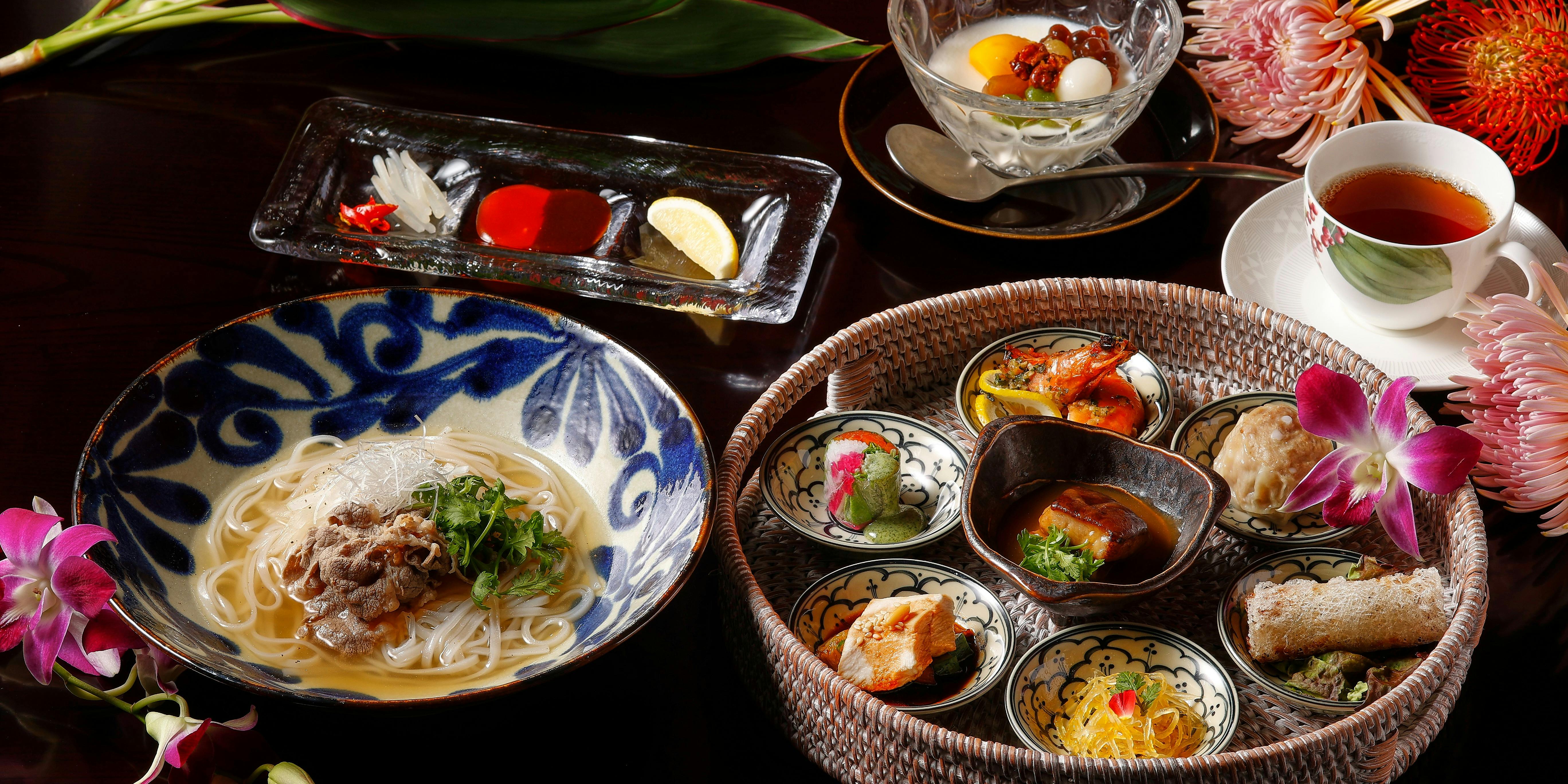 【香蓮コース】濃厚フカヒレスープ、選べる逸品料理、お食事など全6品
