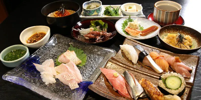 鮨 赤坂 和寿