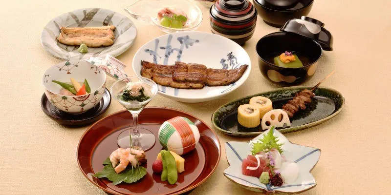 怀石料理“伊势”