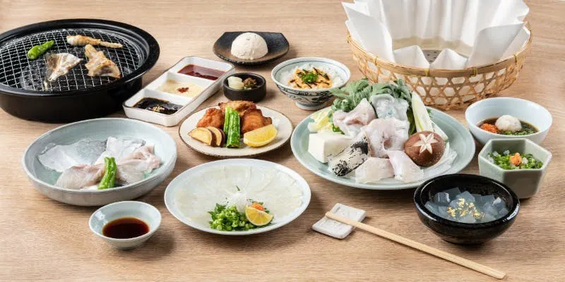 【熟成虎河豚】天乐（てんらく）　全8品