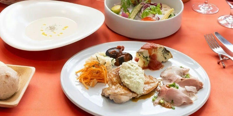【飲み放題付パーティープラン】歓送迎会に！パン食べ放題＋10種類のメインから自由に選べる