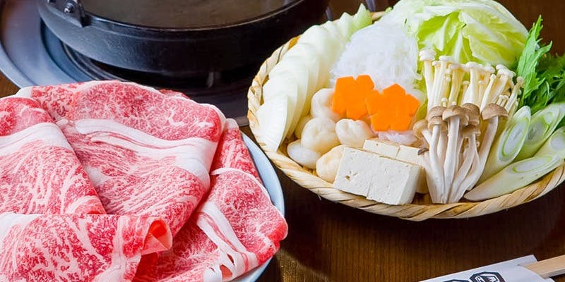 Sukiyaki with appetizer and dessert included