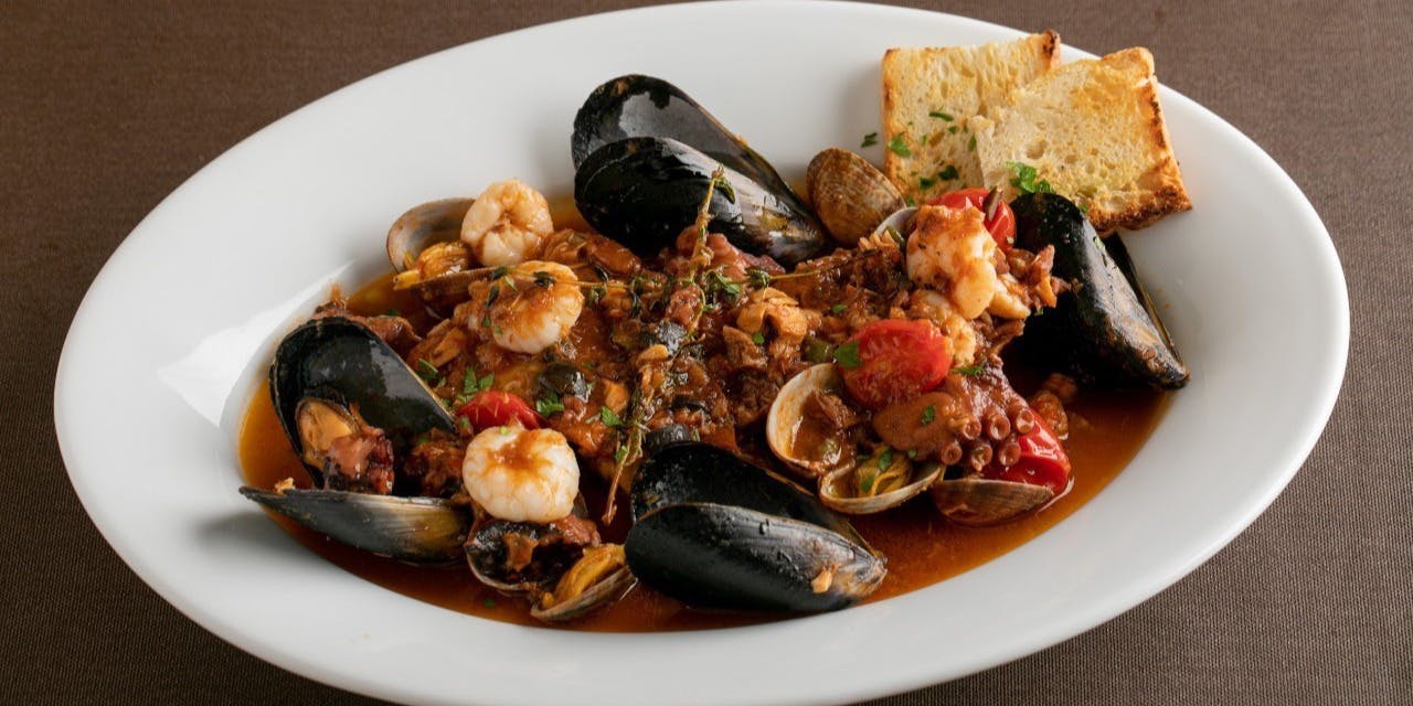[Lunch C Course] Double Main of Fish and Your Choice of Meat, Pasta, Appetizer, Homemade Focaccia, and More [Summer Menu]