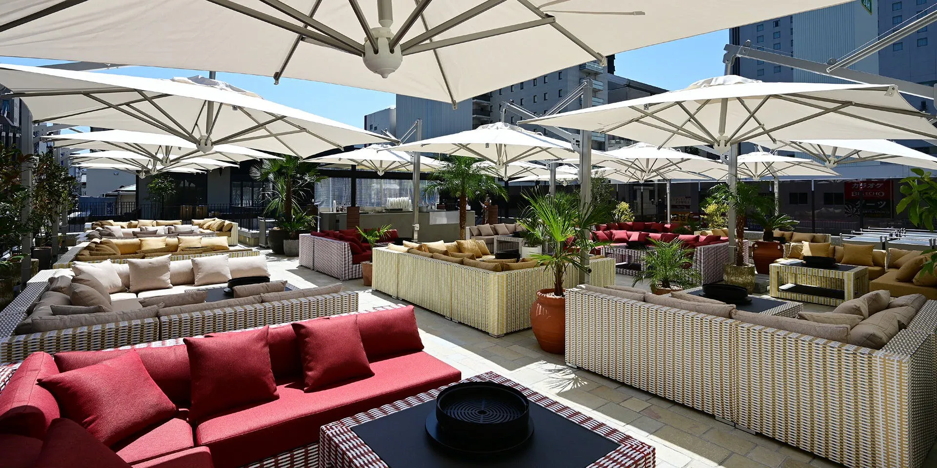 Pagina THE ROOF
