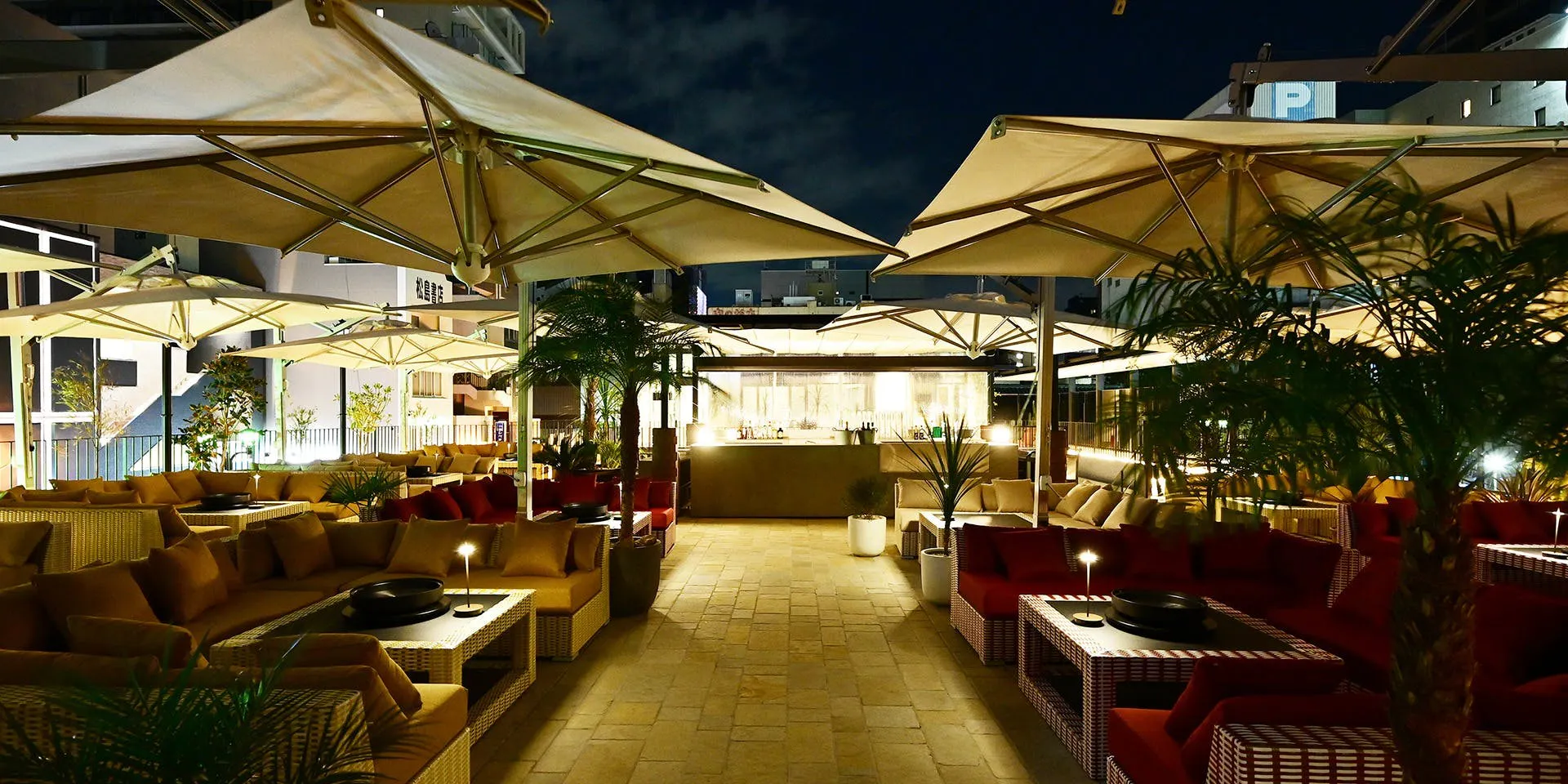 Pagina THE ROOF