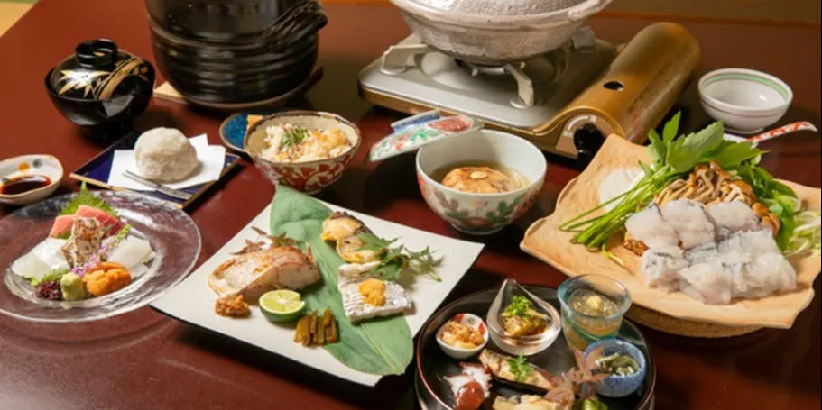 【旬彩套餐】刺身、炖菜、甜品等共7道菜