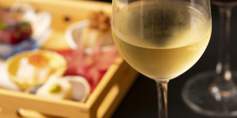 Private Room Guaranteed: Miyabi Kaiseki Course – 8,000 yen

