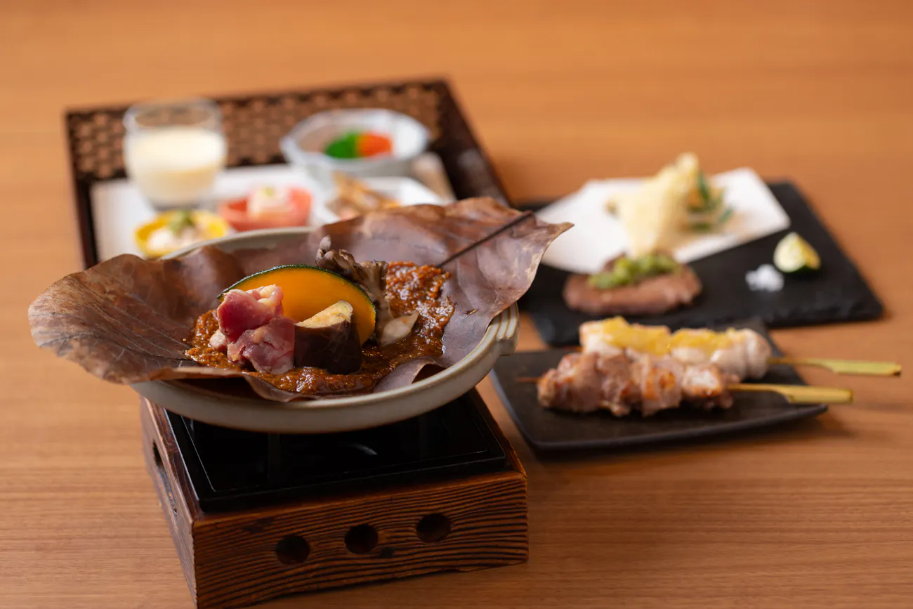 【2h飲み放題付】烤雞肉串會席 ~雅~ 10,000円