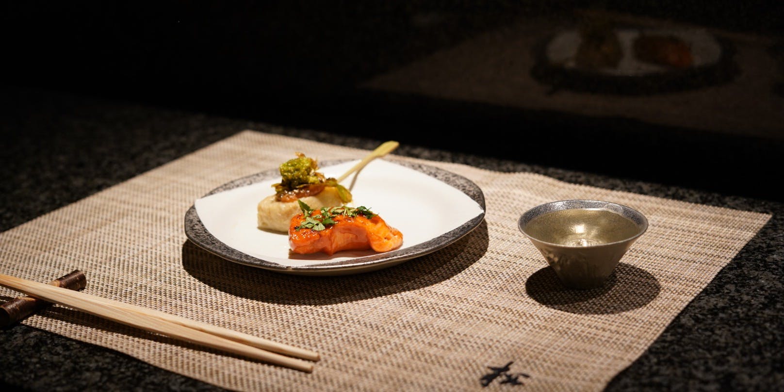 【主厨推荐套餐】精选时令食材制成的午间奢华套餐