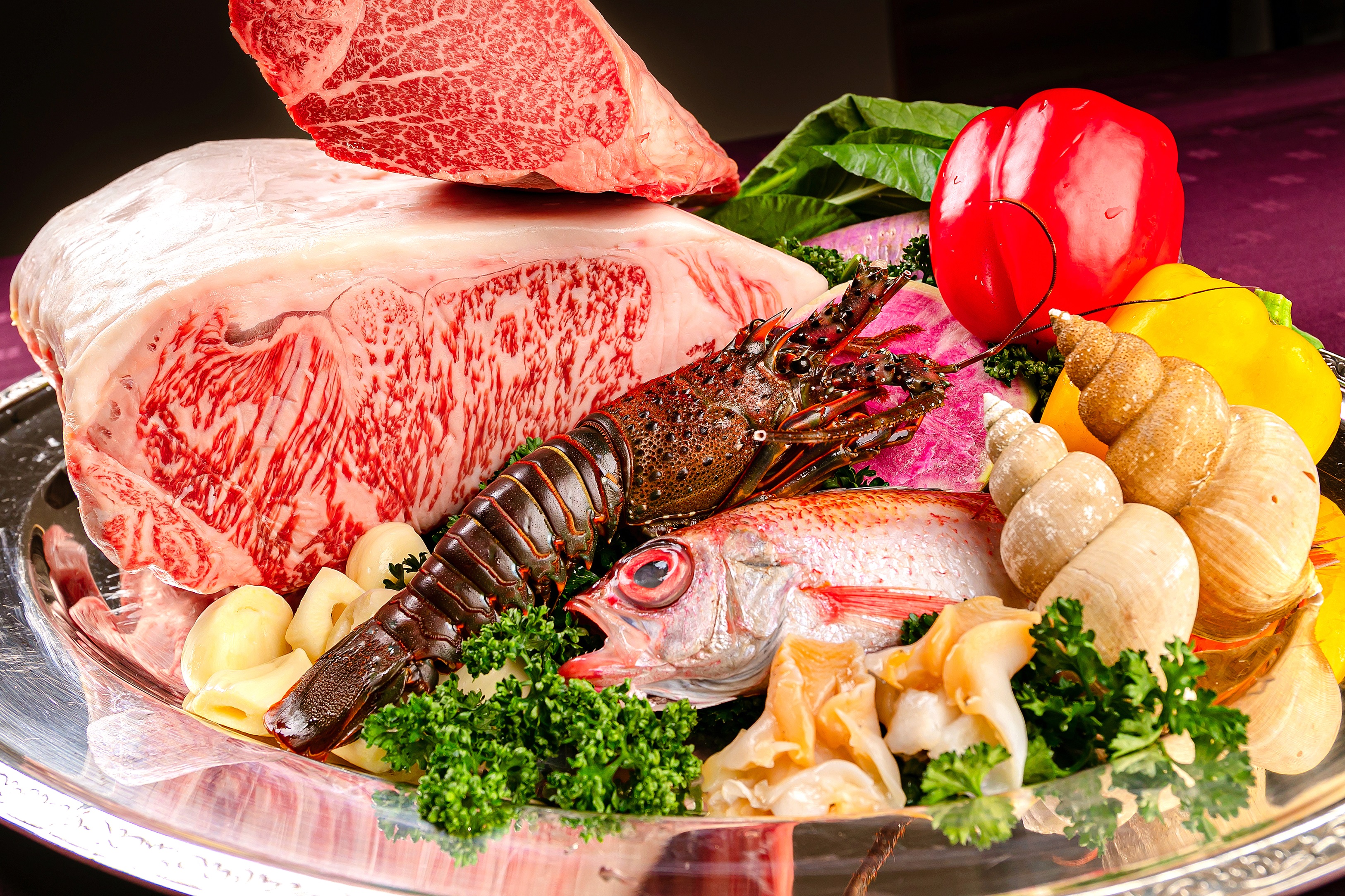 [Aoi ~AOI~] A course featuring the seafood delicacies of Sanin and a choice of two kinds of beef