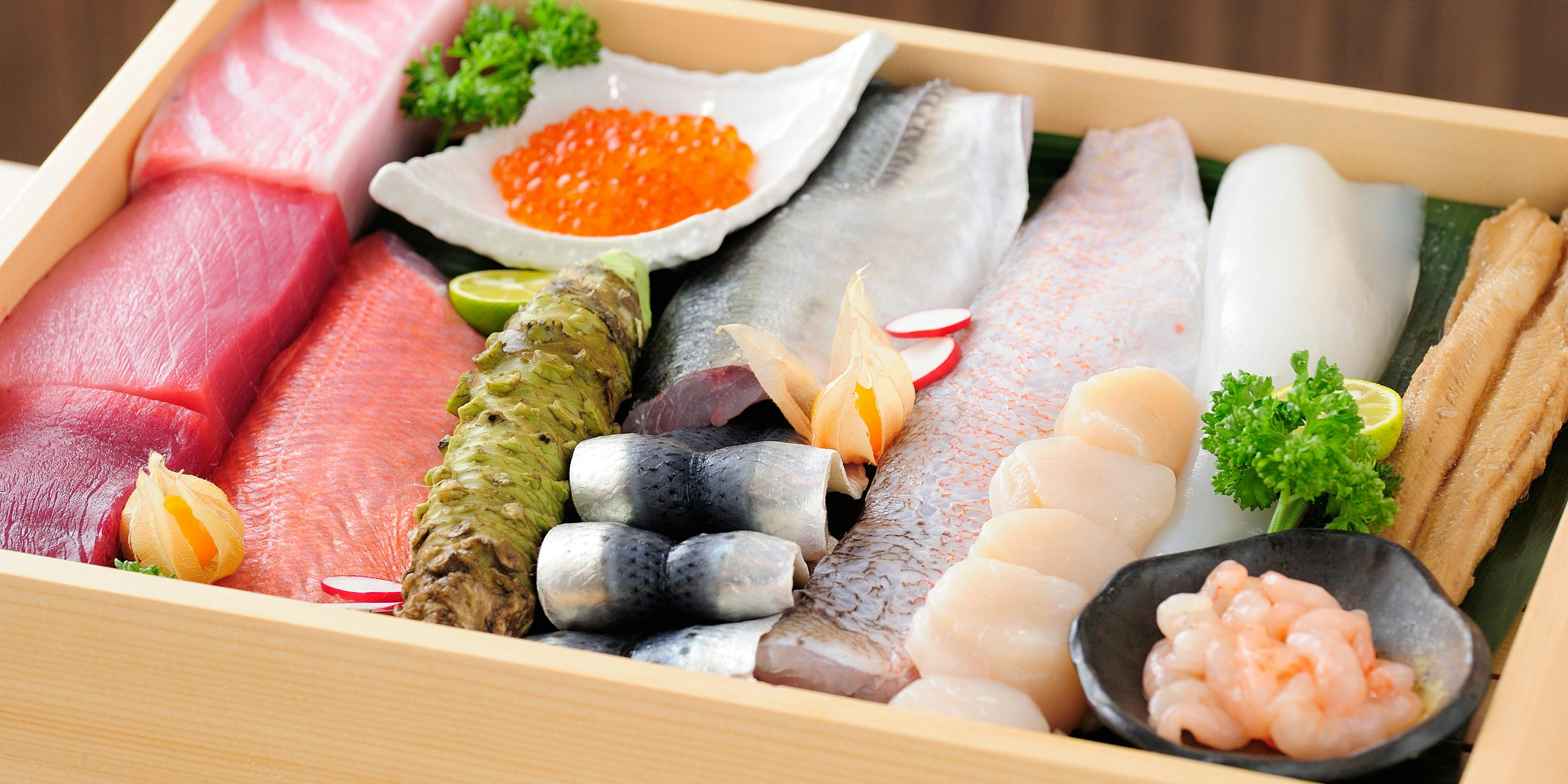 【紀念日套餐】附甜點盤壽司套餐