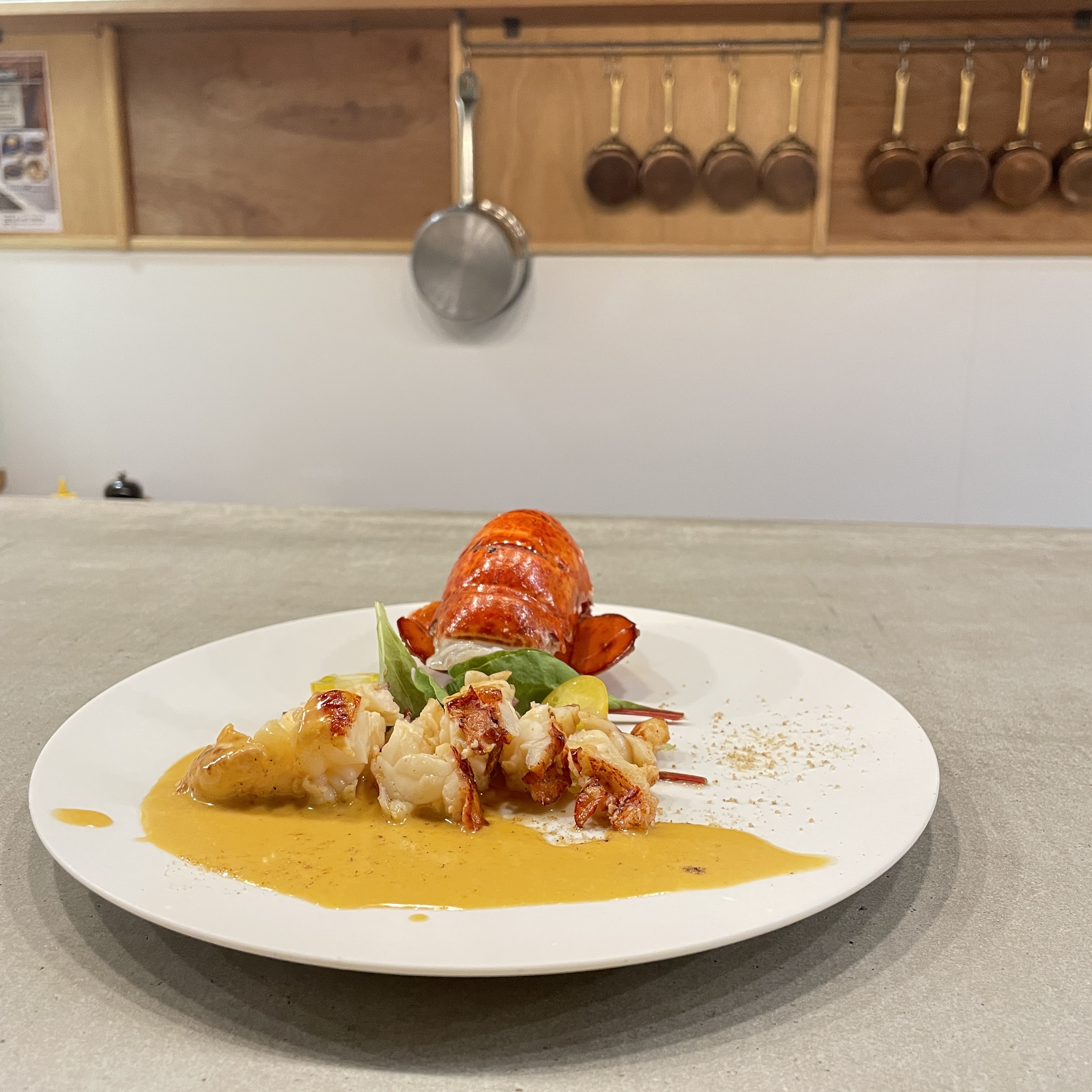 【SP Shrimp and Sirloin Dinner Course】A course featuring select sirloin and sautéed lobster
