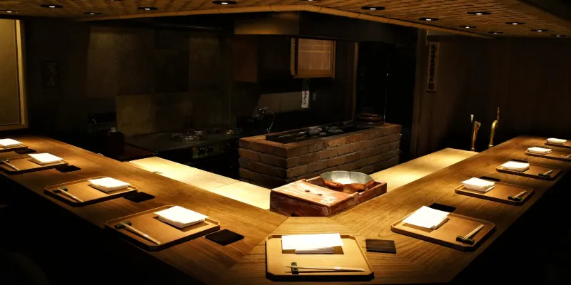 六本木　炭屋