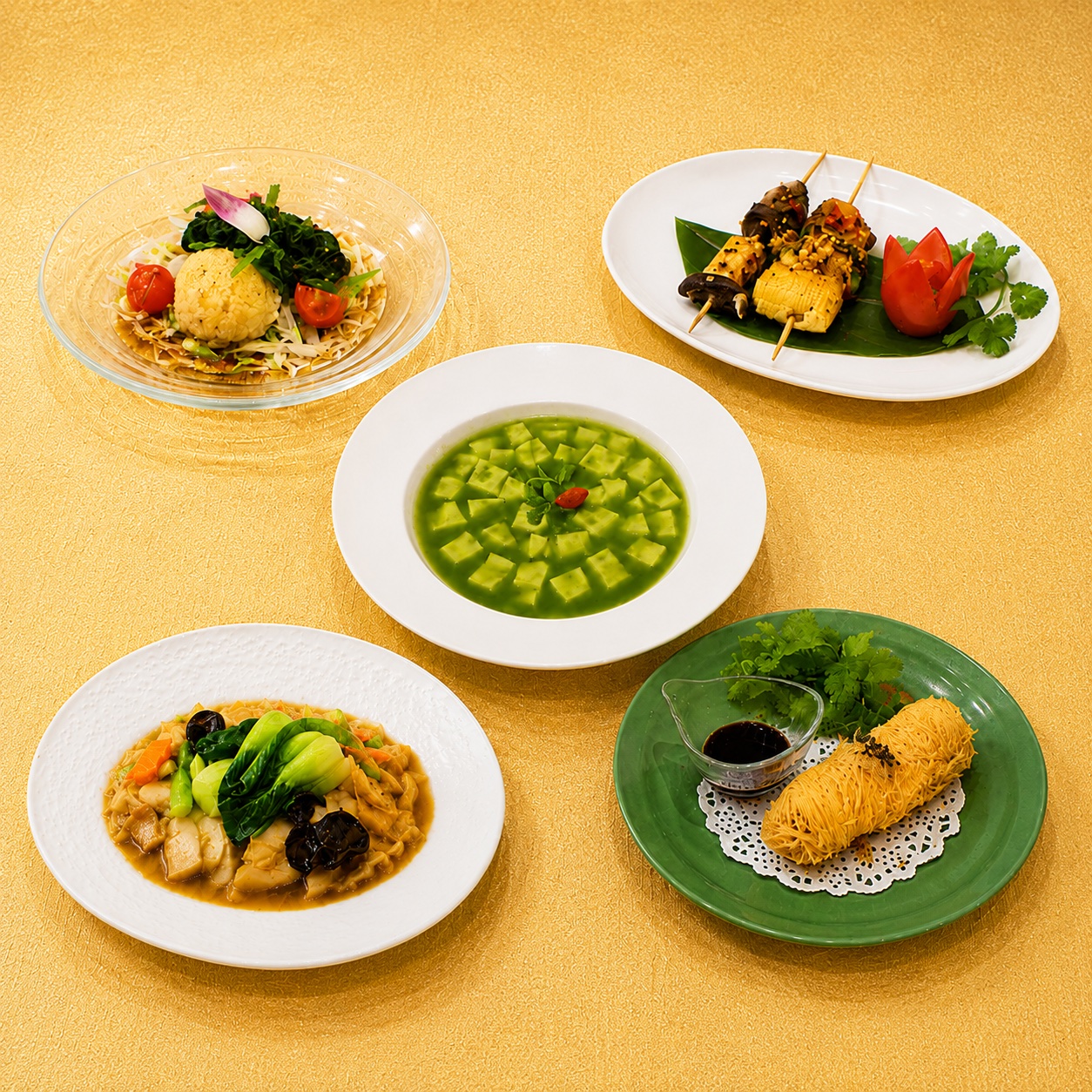 【オリエンタルウィーガン　フリードリンク付き10000円(税込)コース】 乾杯ビール(青島プレミアム)付き　全6品