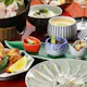 【虎河豚至福套餐】包含虎河豚生魚片、虎河豚炸物和虎河豚火鍋在內的全套7道菜品