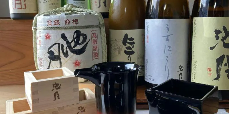 [2F Fine Dining] 11- to 12-course pairing menu featuring Toriya Shuzo's "Ikezuki" sake and Ishikawa traditional crafts