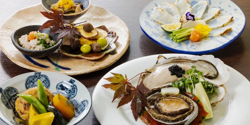 【山葵野大将おまかせコース】前菜、お造り、煮もの、焼きもの、お食事など全15品