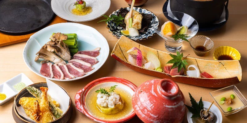 [Fuku Course] A blissful moment to savor 9 seasonal Japanese dishes. Web exclusive discount.