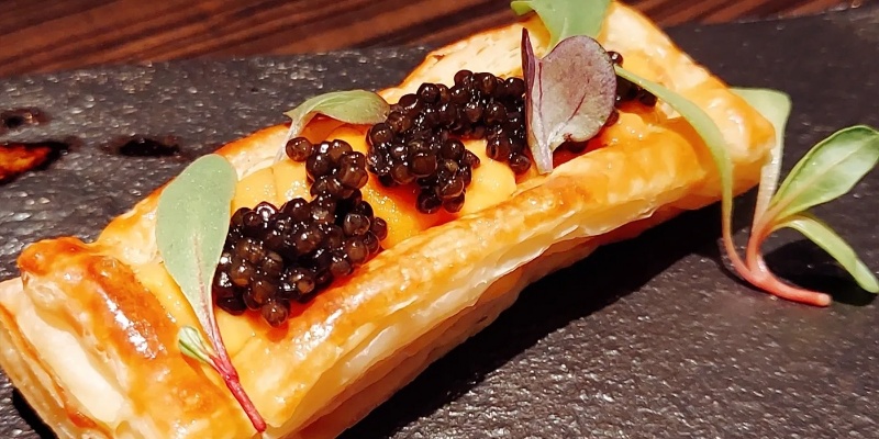 アミューズ、前菜3種、魚介料理、お肉料理、〆の一皿など