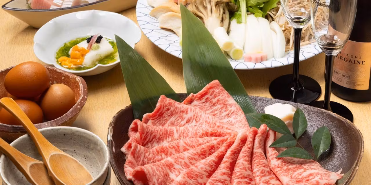 【すき焼きコース】お造り盛り合わせ、 黒毛和牛サーロインのすき焼きなど全7品