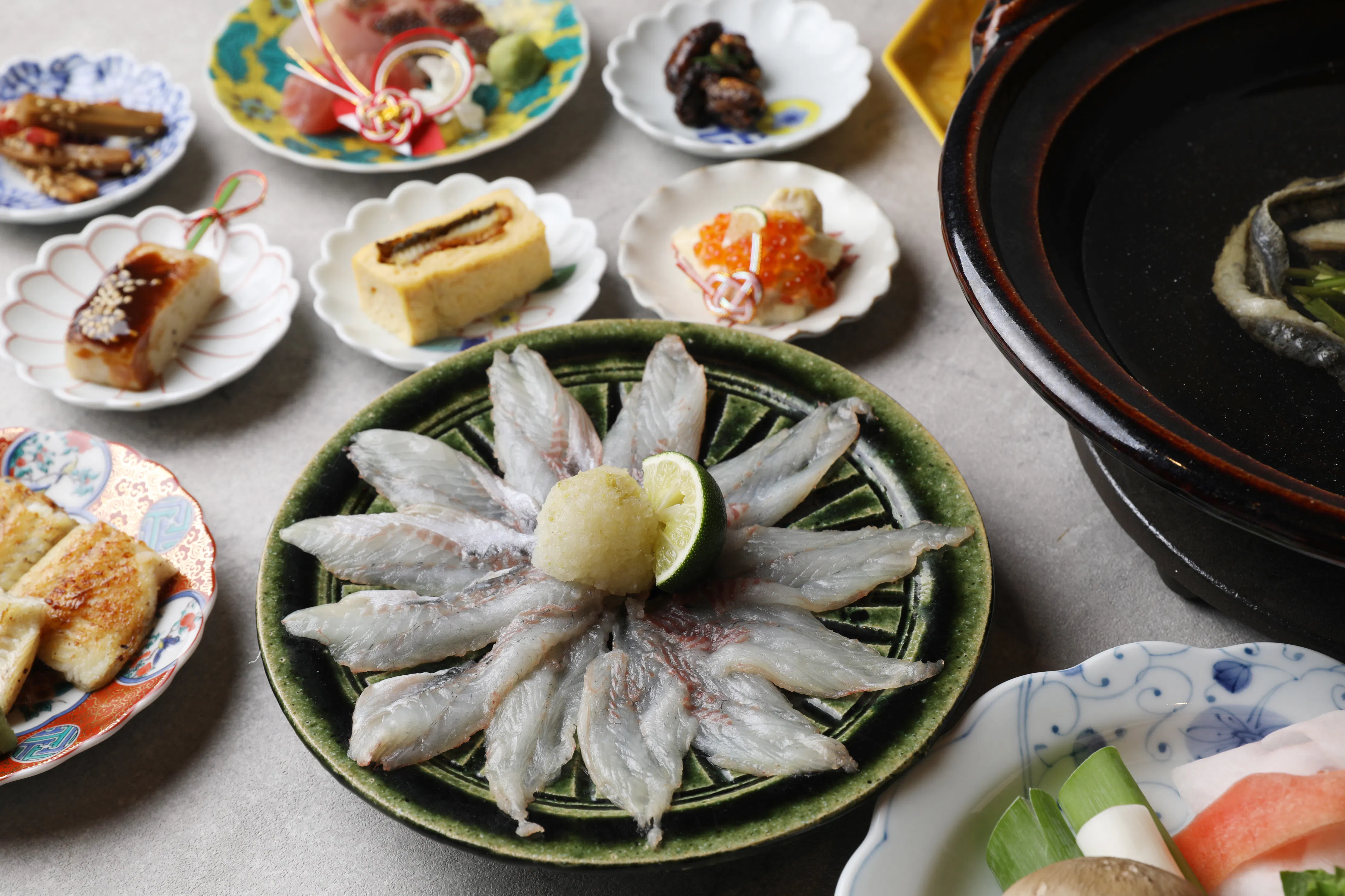 【ハレの日に】うなぎしゃぶしゃぶ会席 うなぎのふっくらとした身と、香り豊かな京野菜を味わう名物プラン