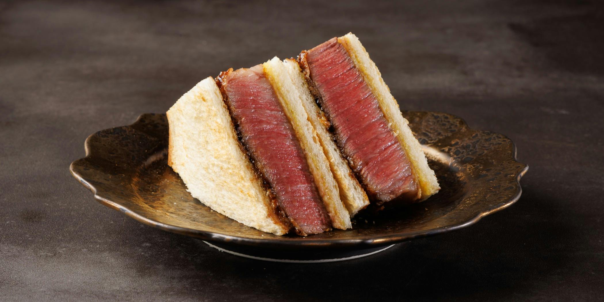 [Private Room Guaranteed] GYUHIME Luxury Course - 16 Dishes -