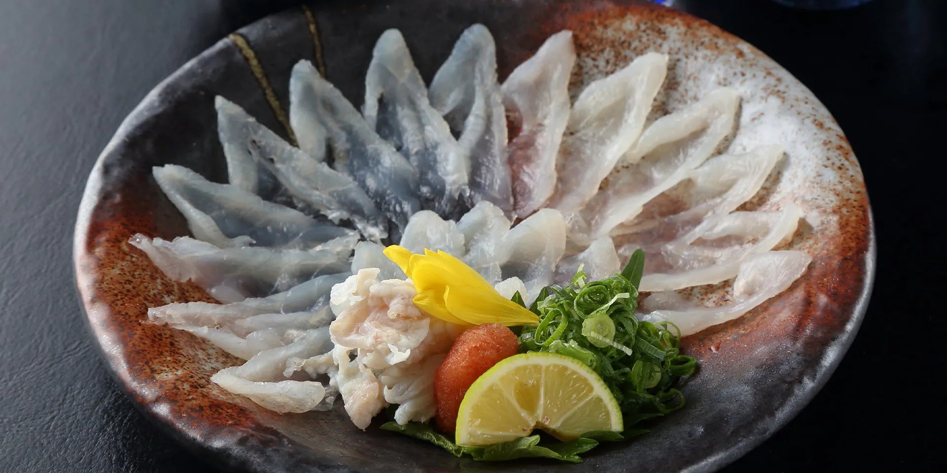 【泳ぎとらふぐコース「雅」MIYABI】てっさやてっちり、焼きふぐなど全9品