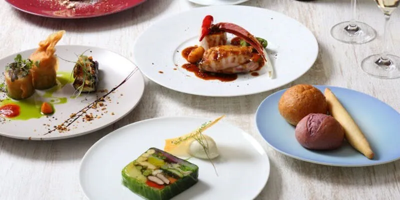 【主餐厅】午后奢华，法式套餐午餐