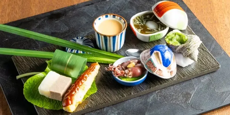旬の食材を使った季節の懐石コース全9品