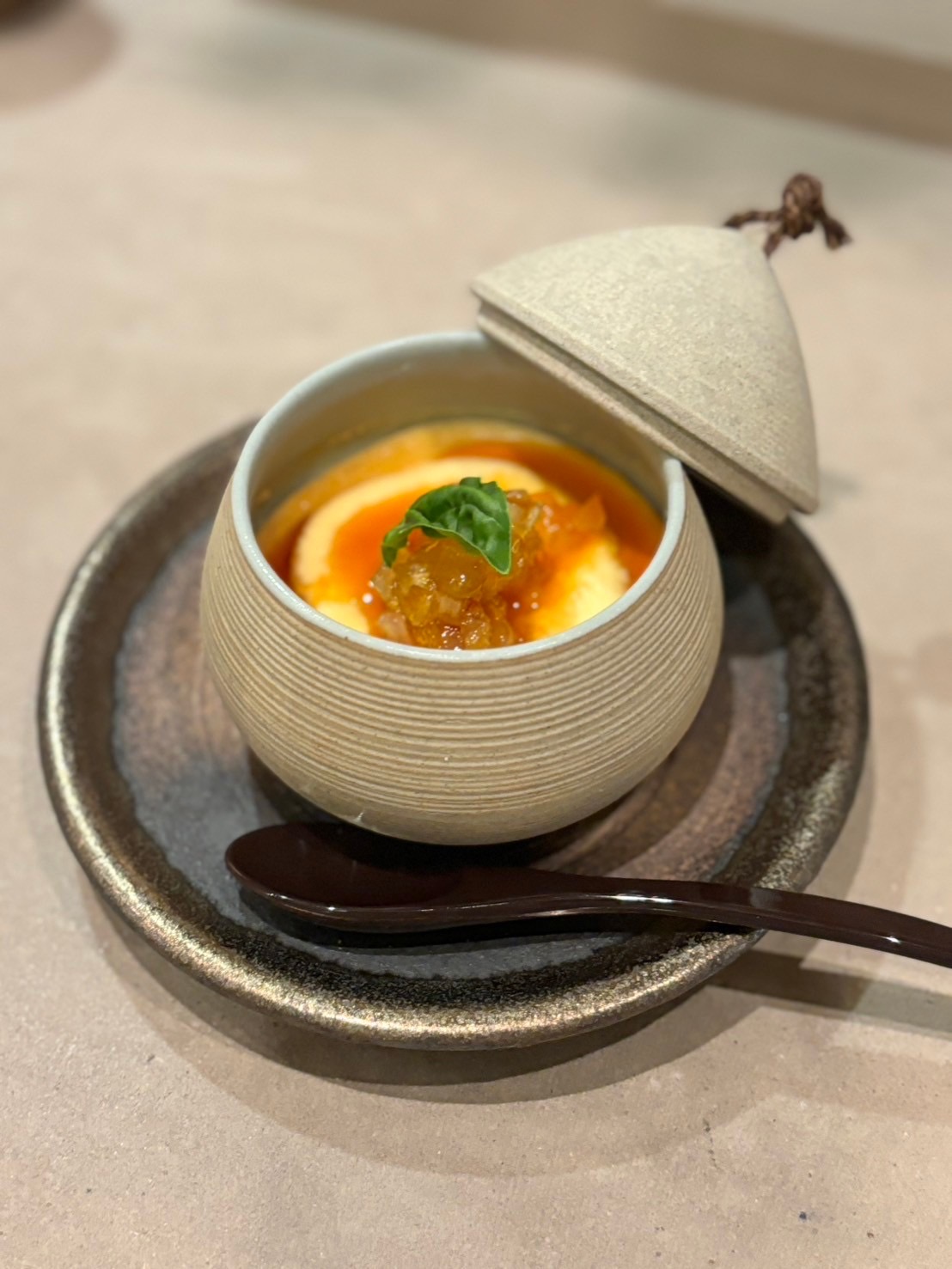 【Coccinella コース】前菜、お刺身、天然真鯛ソテーや黒毛和牛ランプなどの鉄板焼コース